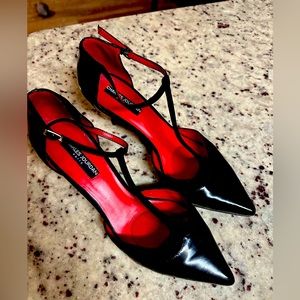 CHARLES JOURDAN PUMPS